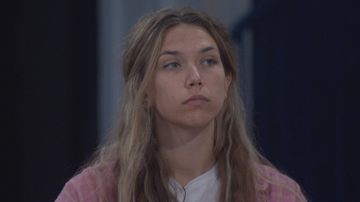 Claire As BB23 HOH