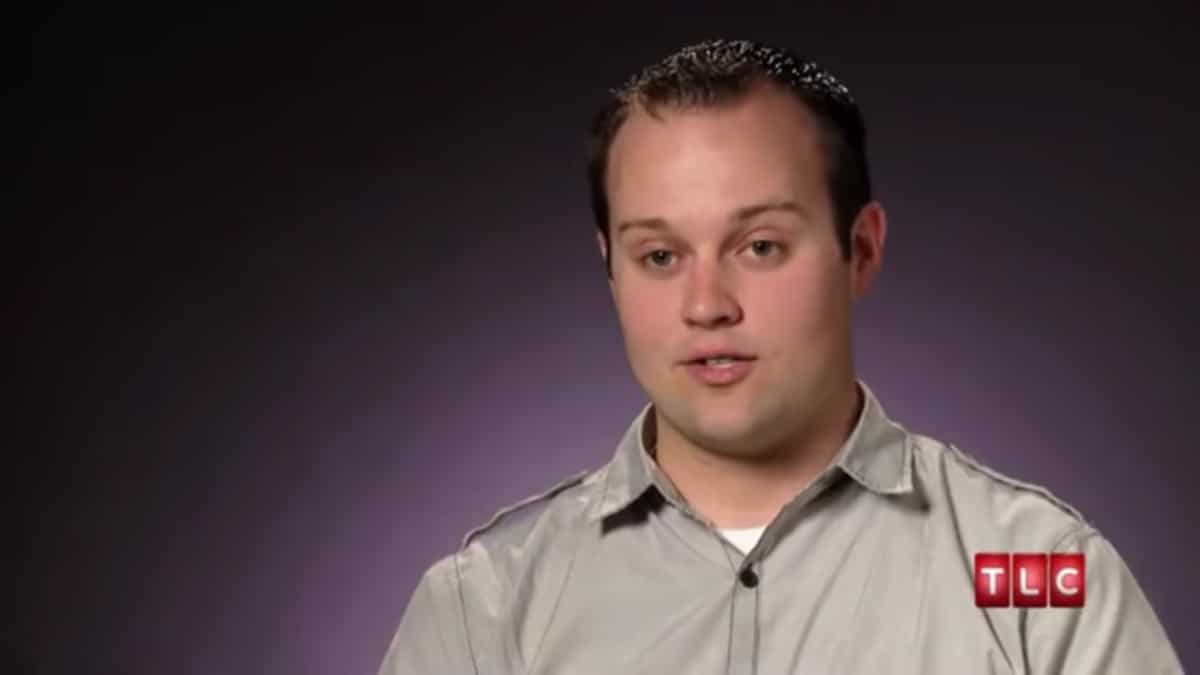 Josh Duggar in a 19 Kids and Counting confessional.