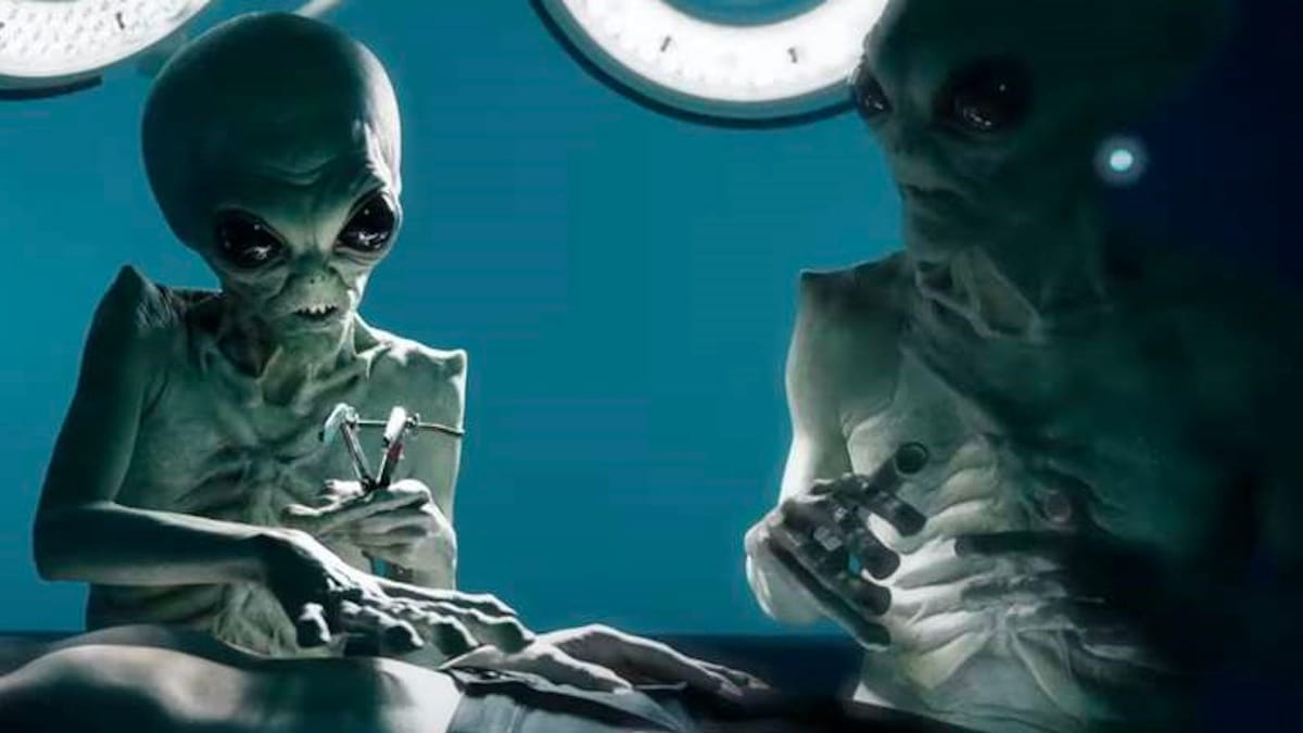 Aliens feature in FX's American Horror Story: Double Feature