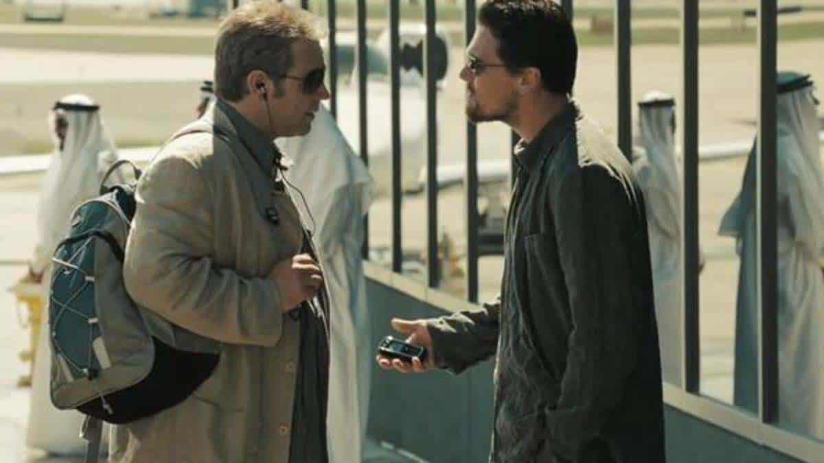 Leonardo DiCaprio and Russell Crowe in Body of Lies