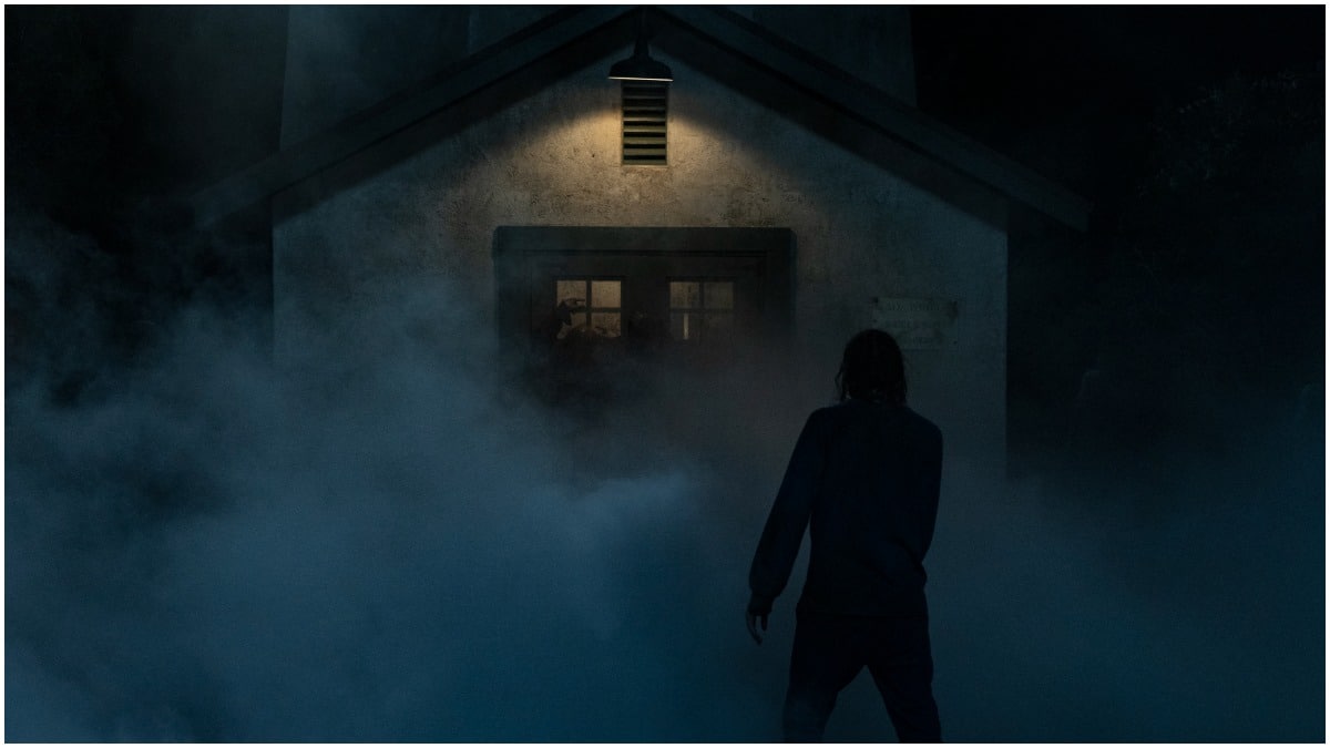 A walker outside a lighthouse, as seen in Episode 1 of AMC's Fear the Walking Dead Season 7