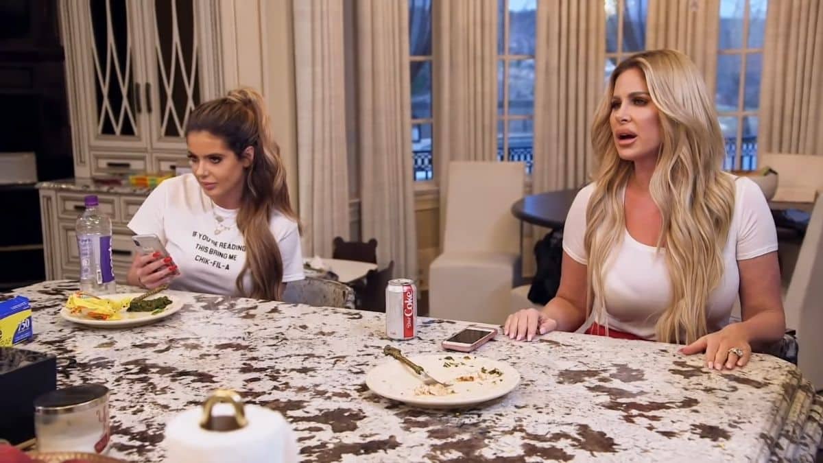 Kim Zolciak-Biermann's daughter Brielle defends her mom from haters