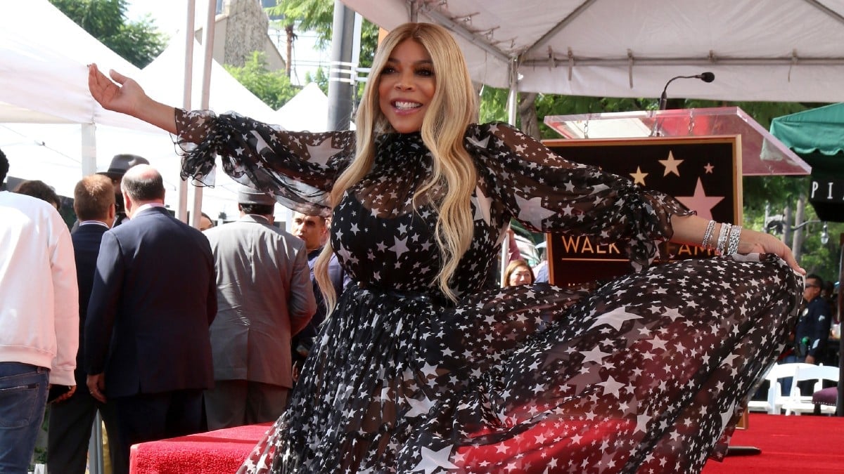 Wendy Williams poses at the Wendy Williams Star Ceremony on the Hollywood Walk of Fame