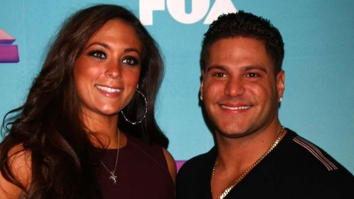 Sammi Giancola and Ronnie Ortiz-Magro of Jersey Shore Family Vacation