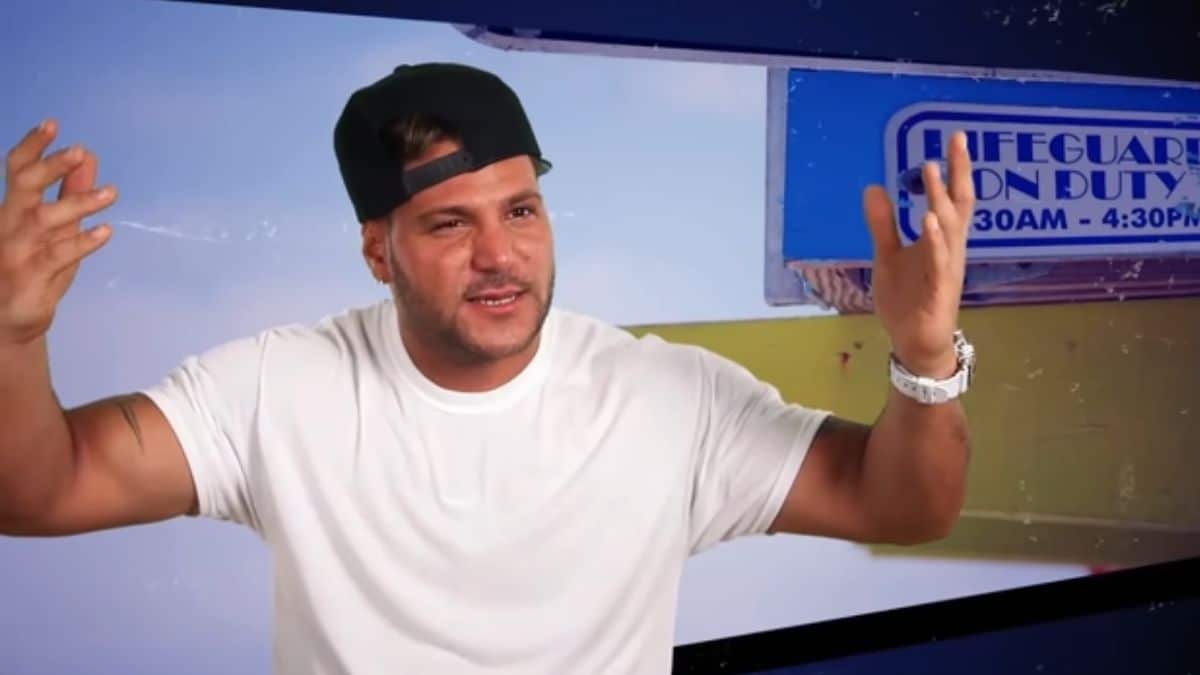Ronnie Ortiz-Magro on Jersey Shore Family Vacation.