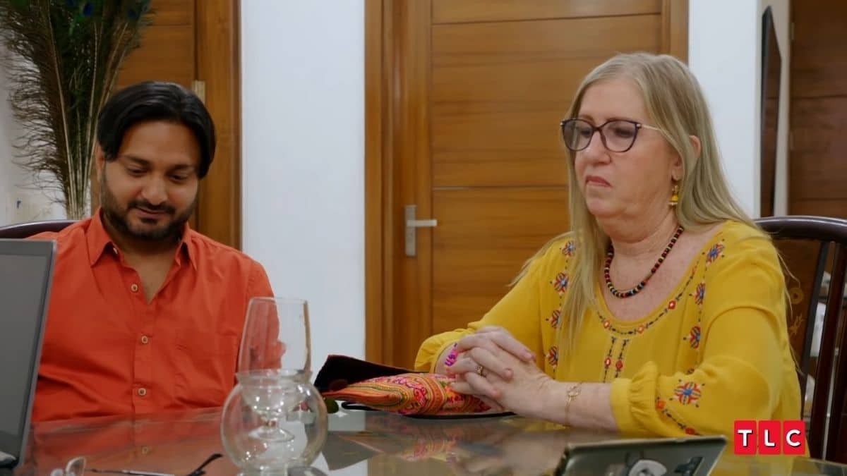 90 Day Fiance:The Other Way couple Jenny Slatten and Sumit Singh get astrologer's permission to get married