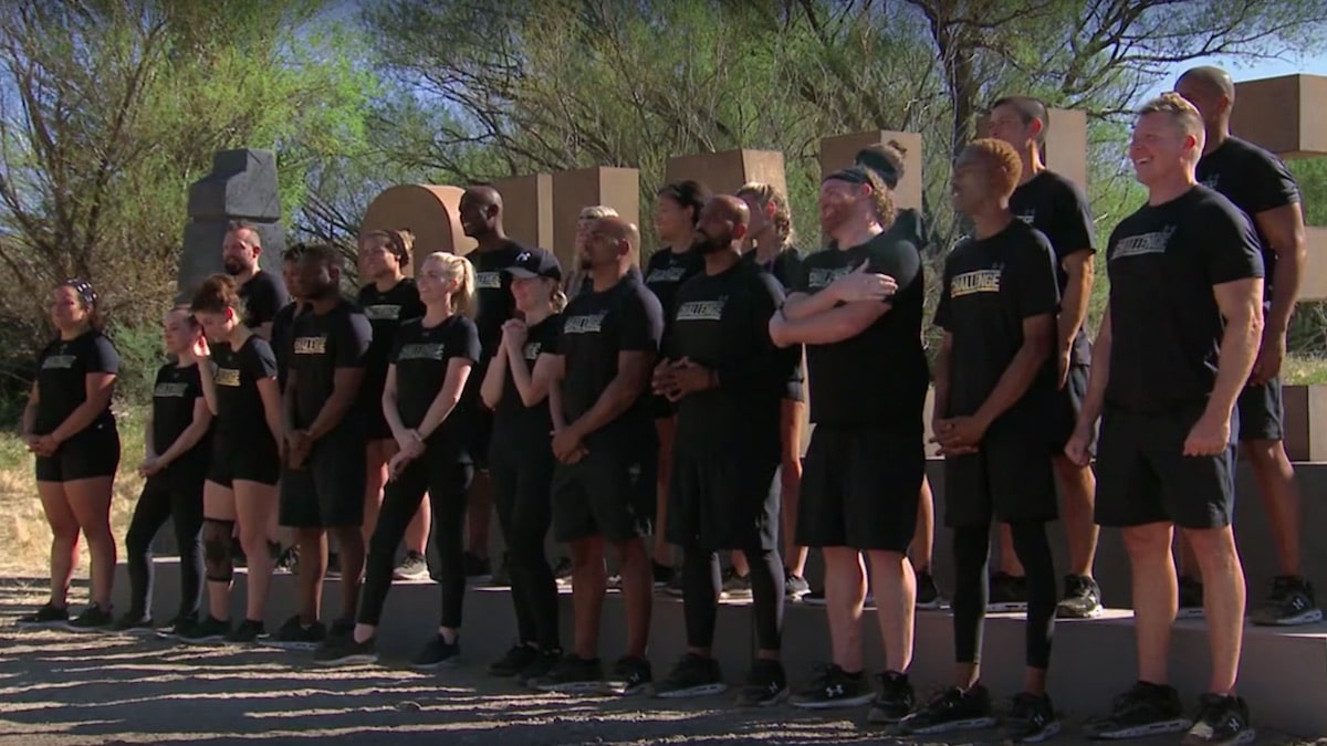 cast members during the challenge all stars season 1 mission