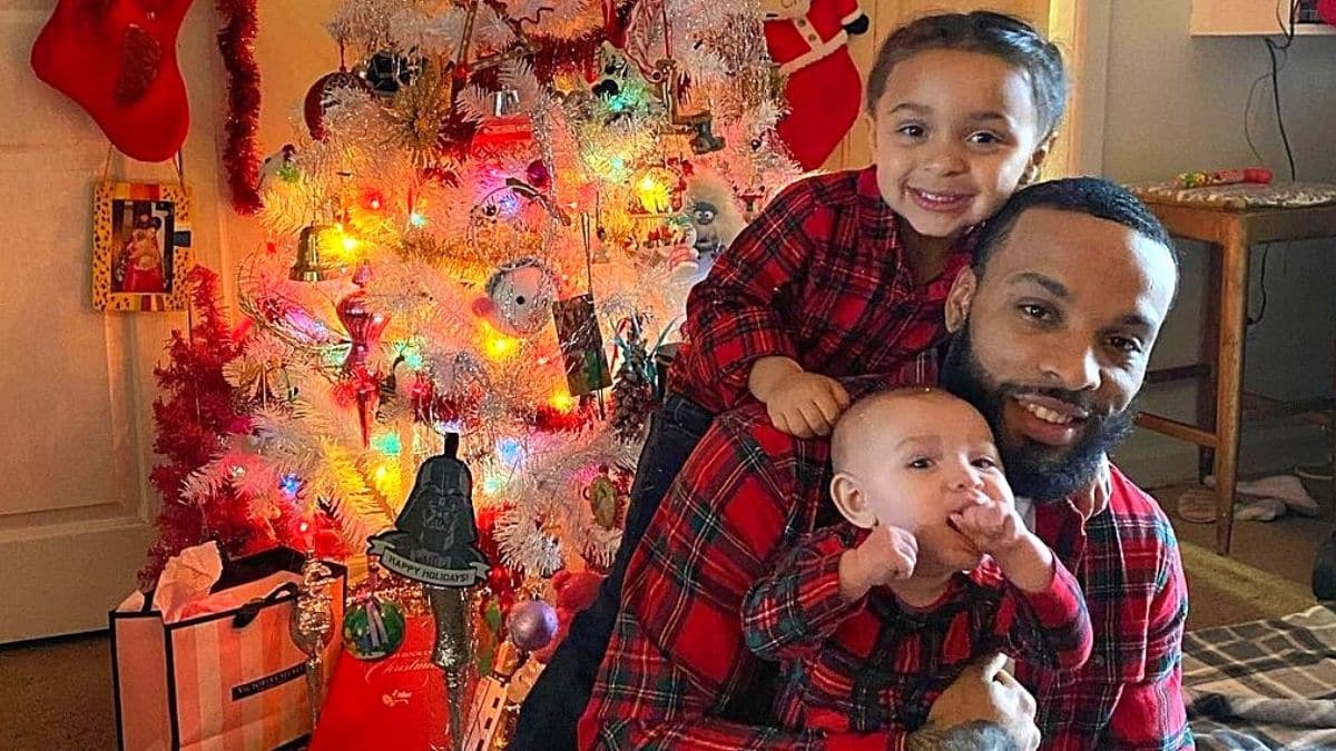 Chris Lopez and sons Lux and Creed of Teen Mom 2