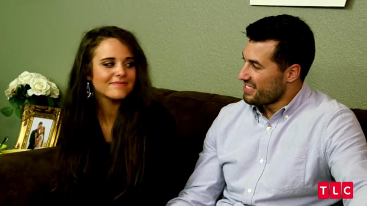Jinger Duggar and Jeremy Vuolo in a Counting On confessional.