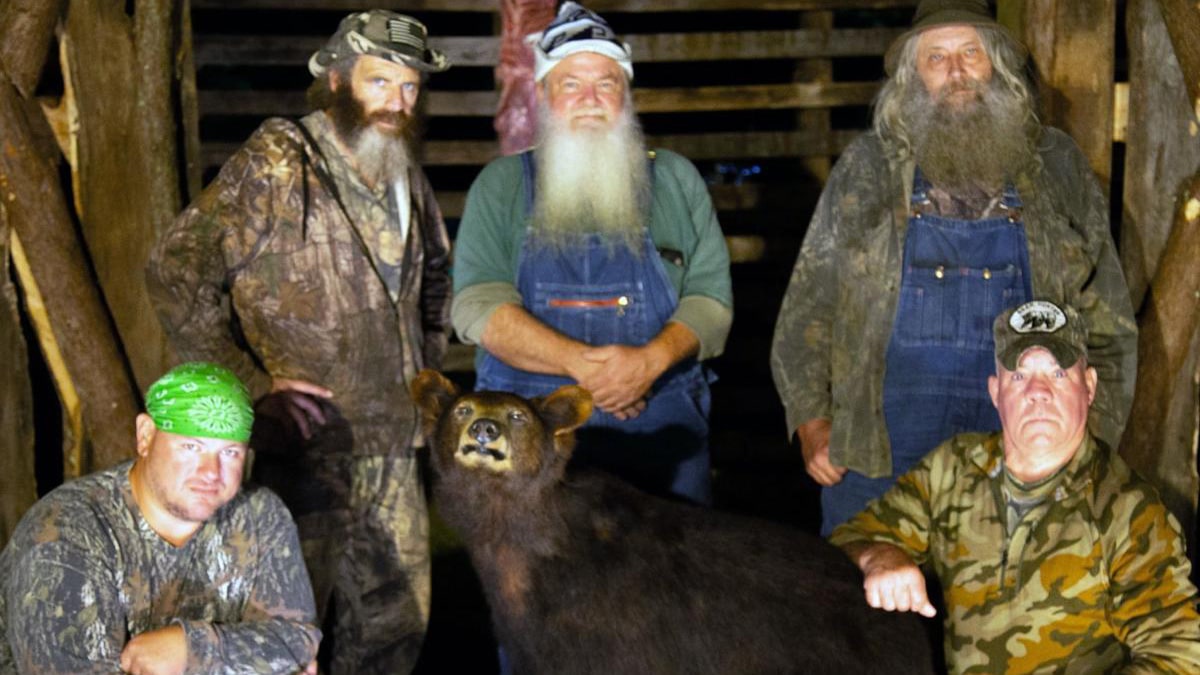 The cast of Mountain Monsters