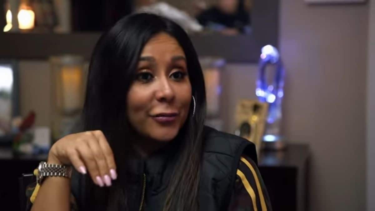 Nicole "Snooki" Polizzi on Jersey Shore Family Vacation