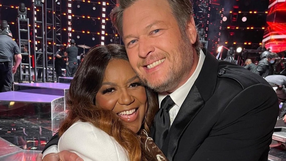 Wendy Moten and Blake Shelton on The Voice