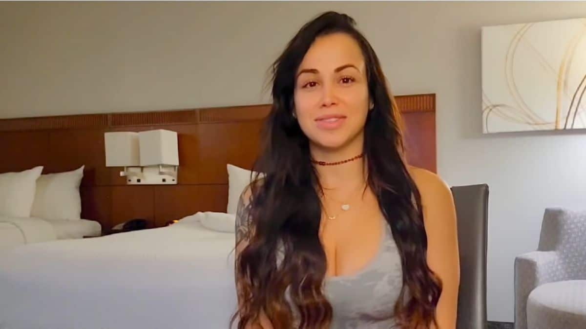 90 Day Fiance star Paola Mayfield explains why she's in Atlanta without her husband and son