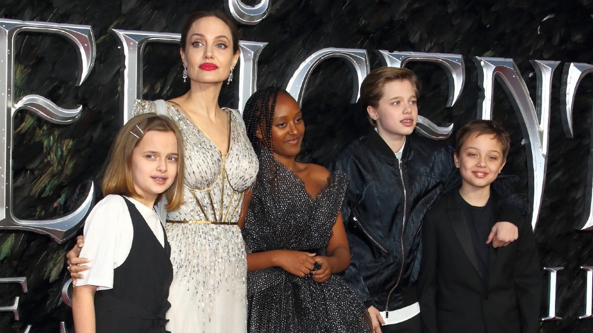 Angelina Jolie poses for photos with her children Vivienne, Zahara, Shiloh and Knox at Maleficent: Mistress of Evil European Premiere