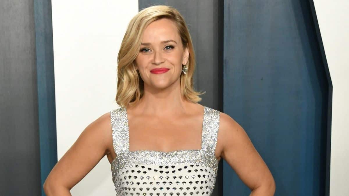 image of reese witherspoon on the red carpet