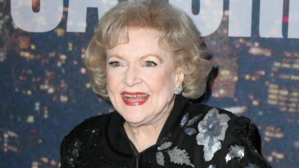 Betty White at the SNL 40th Anniversary Special in 2015. Pic credit: ©ImageCollect.com/acepixs