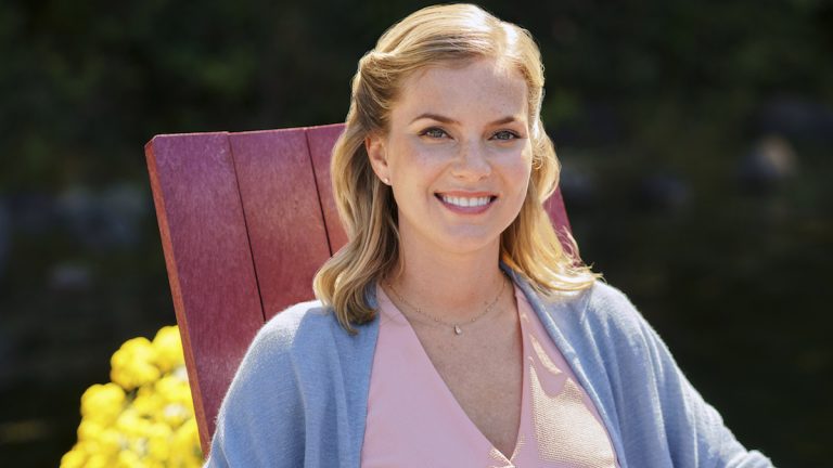 Cindy Busby in the Hallmark Channel movie Chasing Waterfalls. Pic credit: Crown Media
