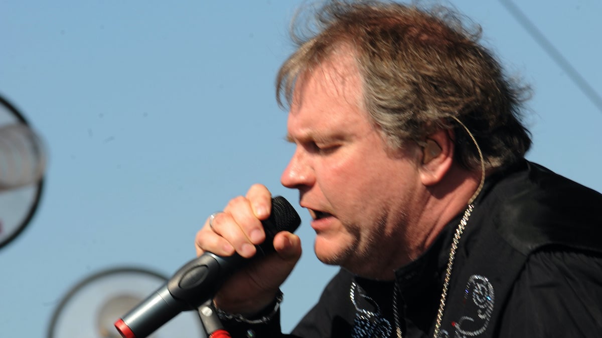 singer meat loaf passes away at age 74
