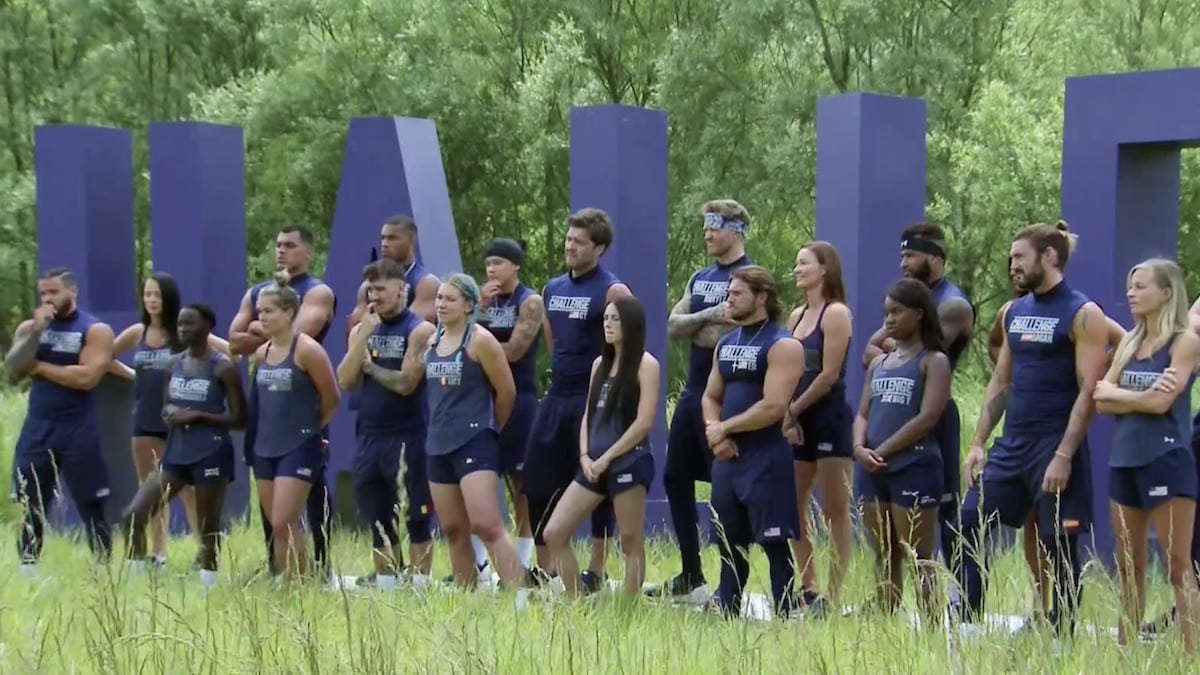 the challenge spies lies and allies cast members in episode 9