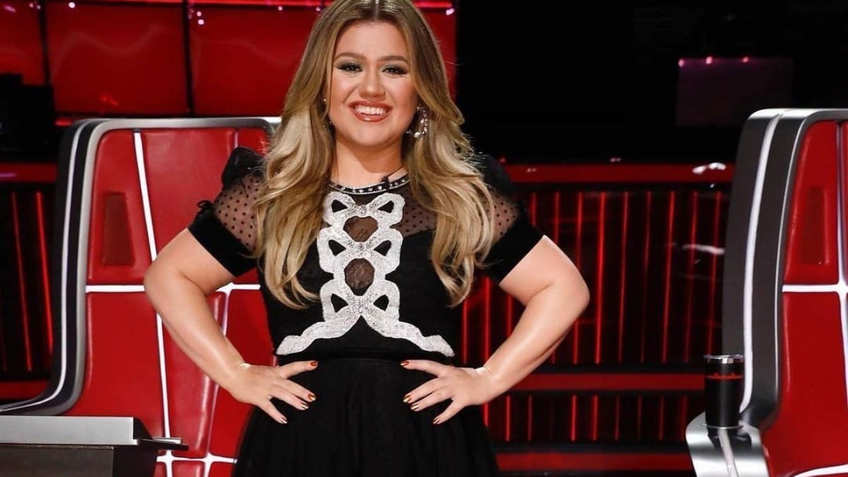 Kelly Clarkson on The Voice