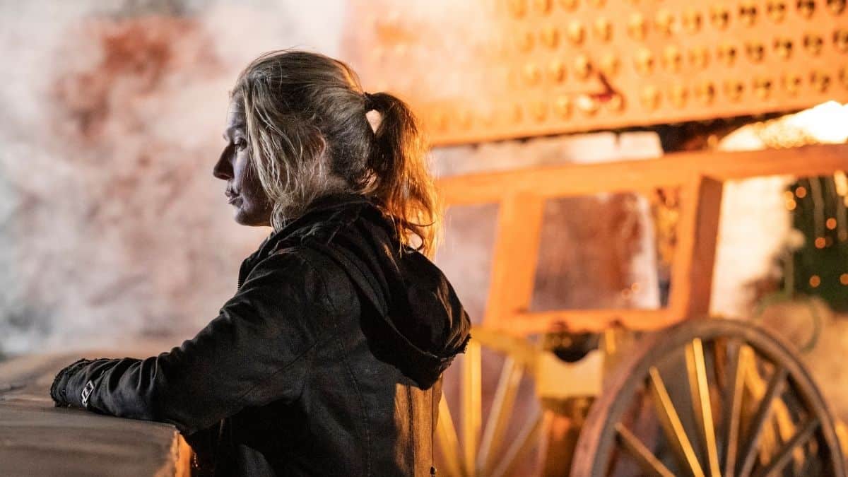 Lynn Collins stars as Leah in Season 11 of AMC's The Walking Dead