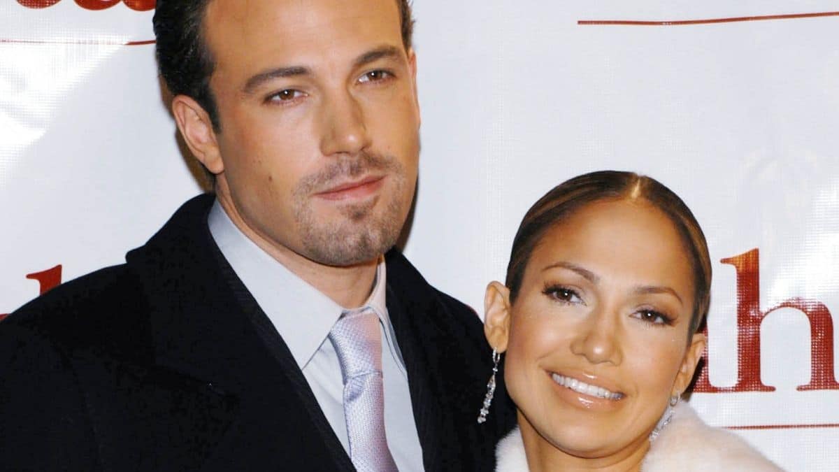 Jennifer Lopez and Ben Affleck at the premiere of Maid in Manhattan in 2002.