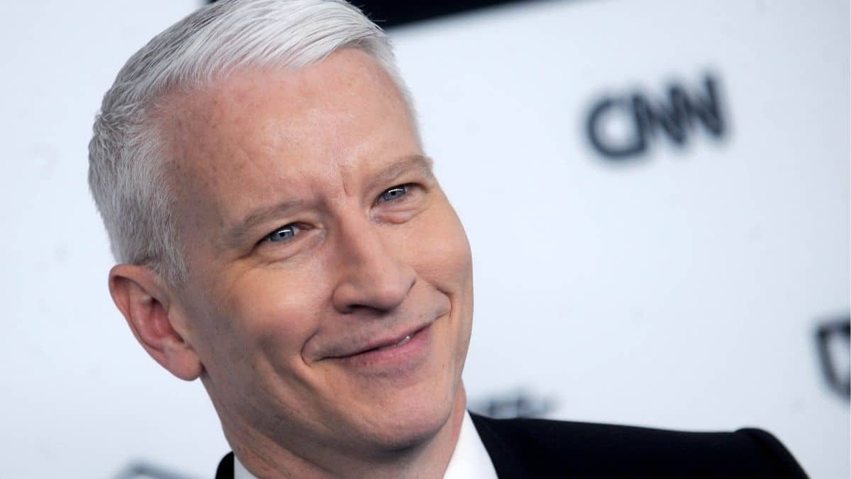 Anderson Cooper at the 2017 Turner Upfront.
