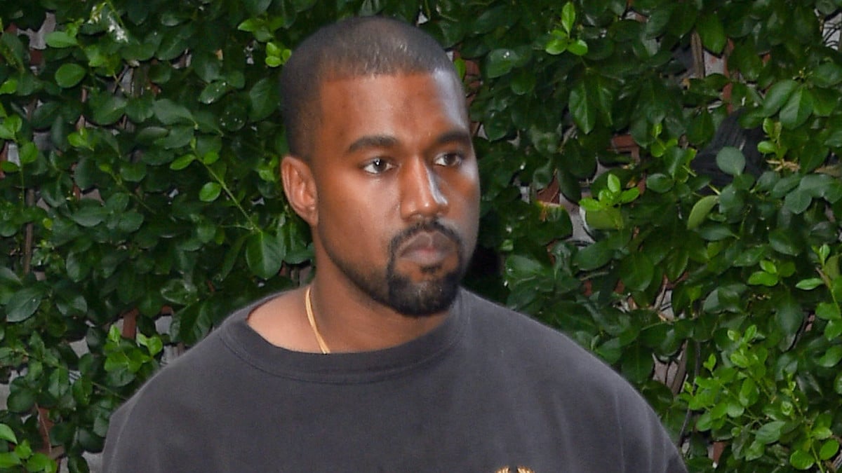 kanye west brags about stem player device sales
