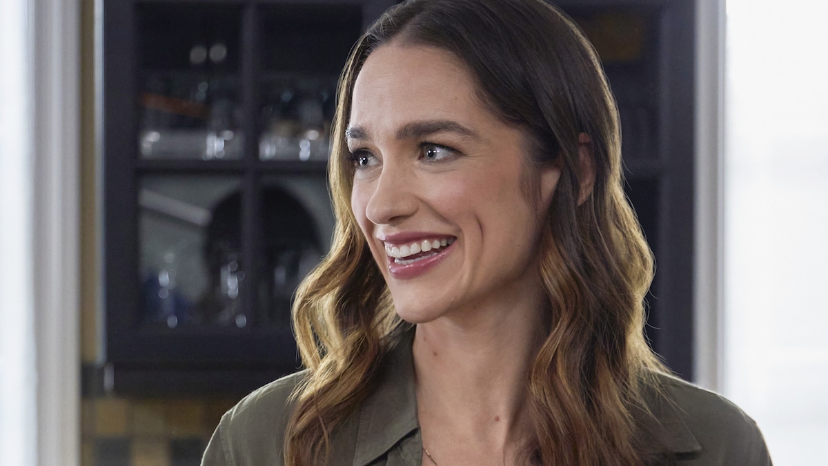 Melanie Scrofano in Hallmark Channel's Welcome to Mama's