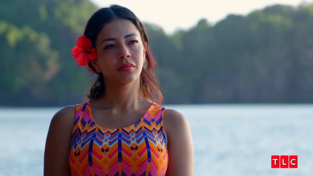90 Day Fiance star Jasmine Pineda talks about her battle with depression.