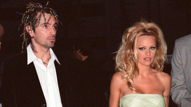 Pamela Anderson and Tommy Lee photographed on the red carpet