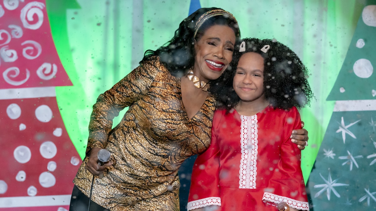 Sheryl Lee Ralph and Maria Nash in the Hallmark Movies and Mysteries film Christmas in my Heart