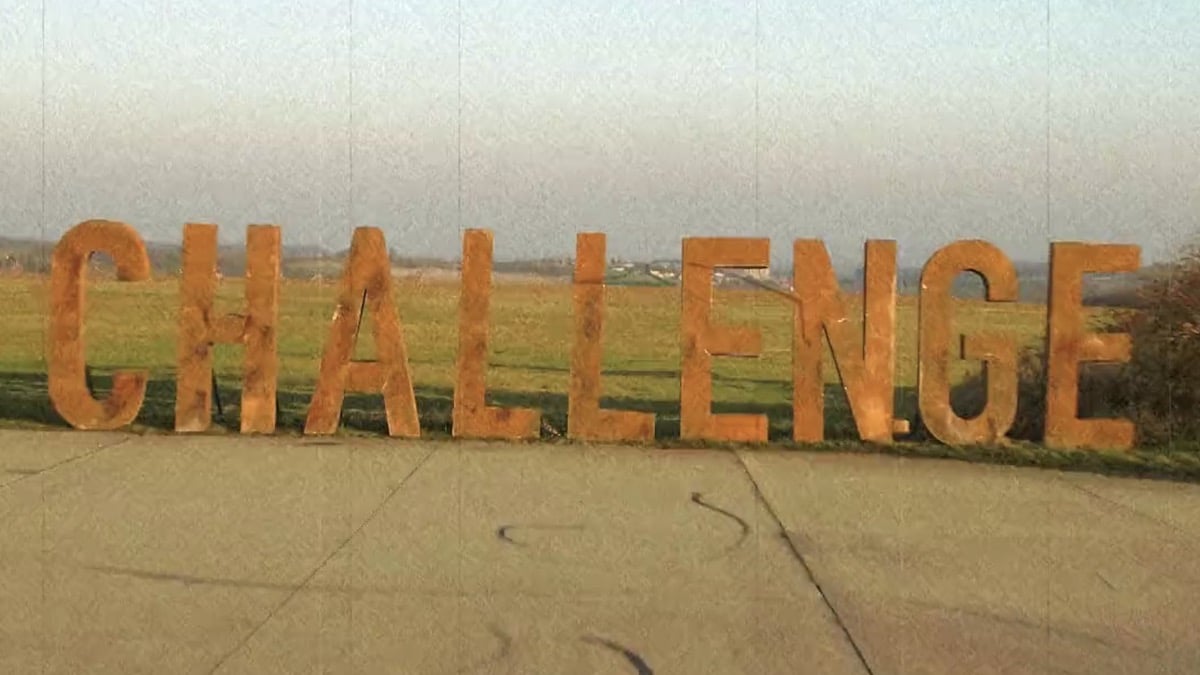the challenge sign on location of mtv show