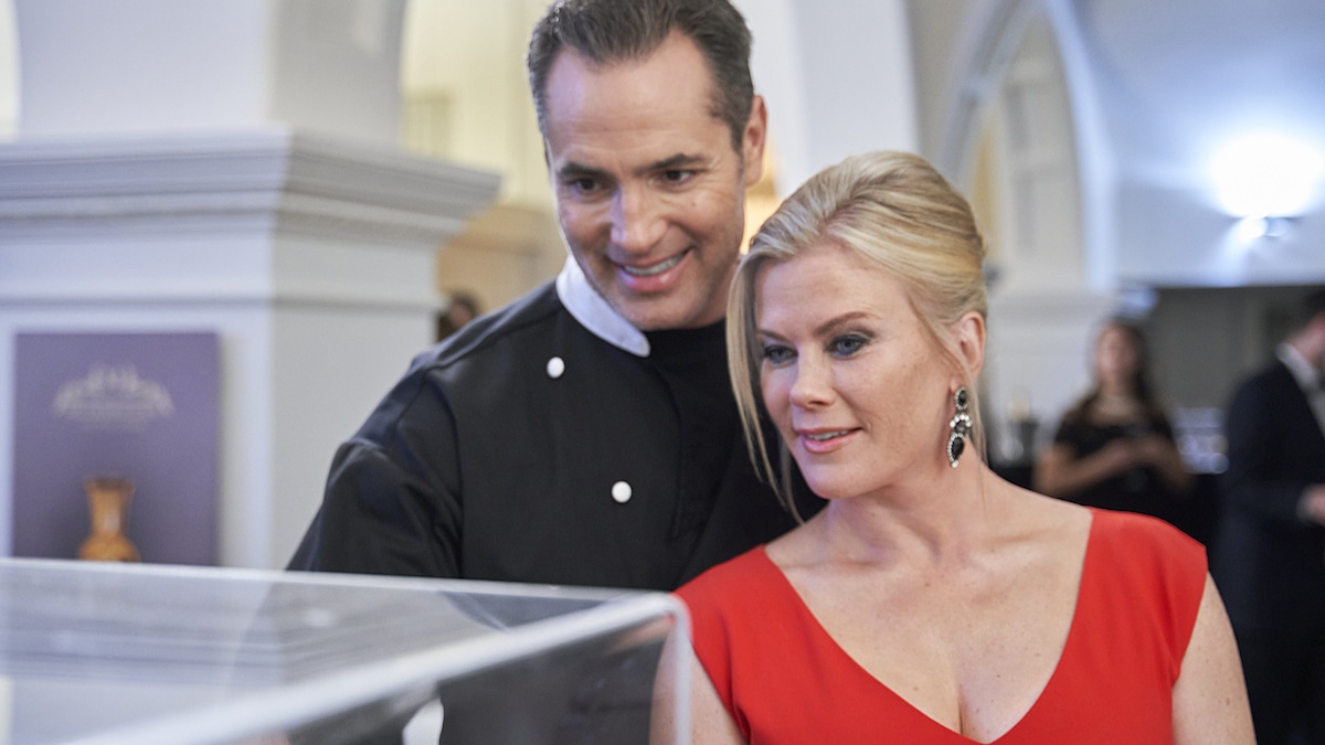Victor Webster and Alison Sweeney in The Wedding Veil Legacy