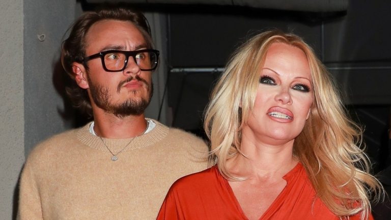 Image of Pamela Anderson and son