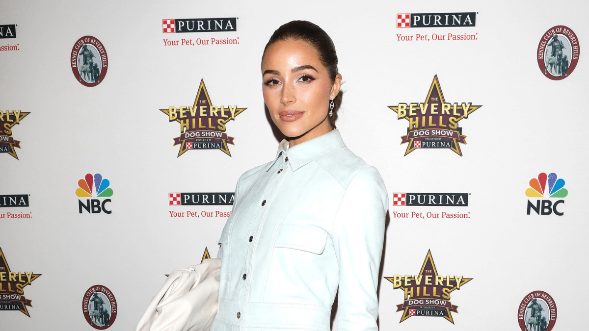 Olivia Culpo at the Beverly Hills Dog Show Presented by Purina at the LA County Fairplex on February 29, 2020 in Pomona, CA.
