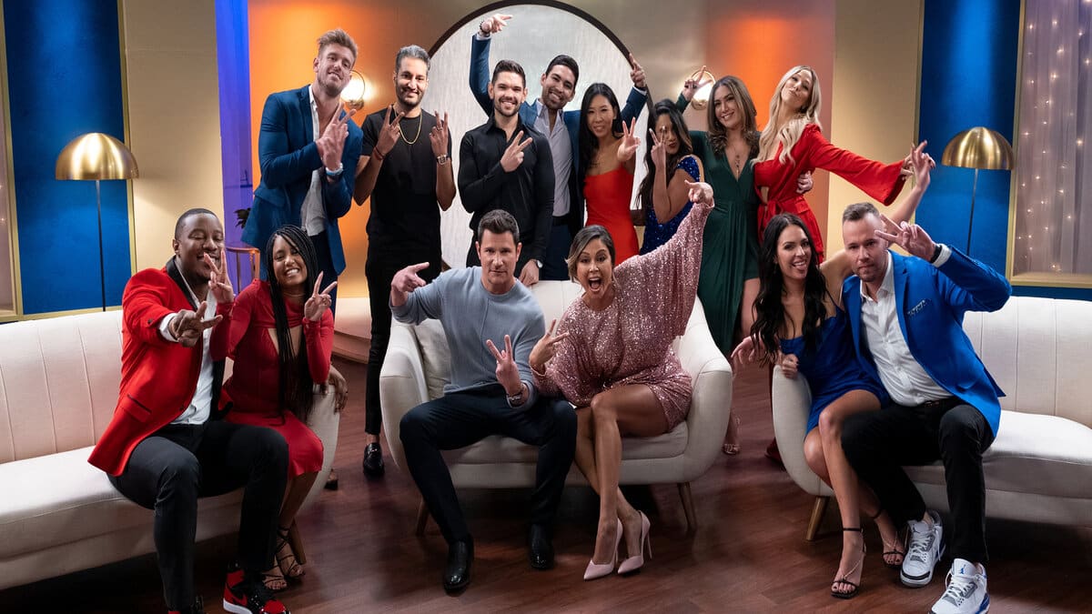 Nick and Vanessa Lachey will remain hosts for Season 3 of Love is Blind on Netflix.