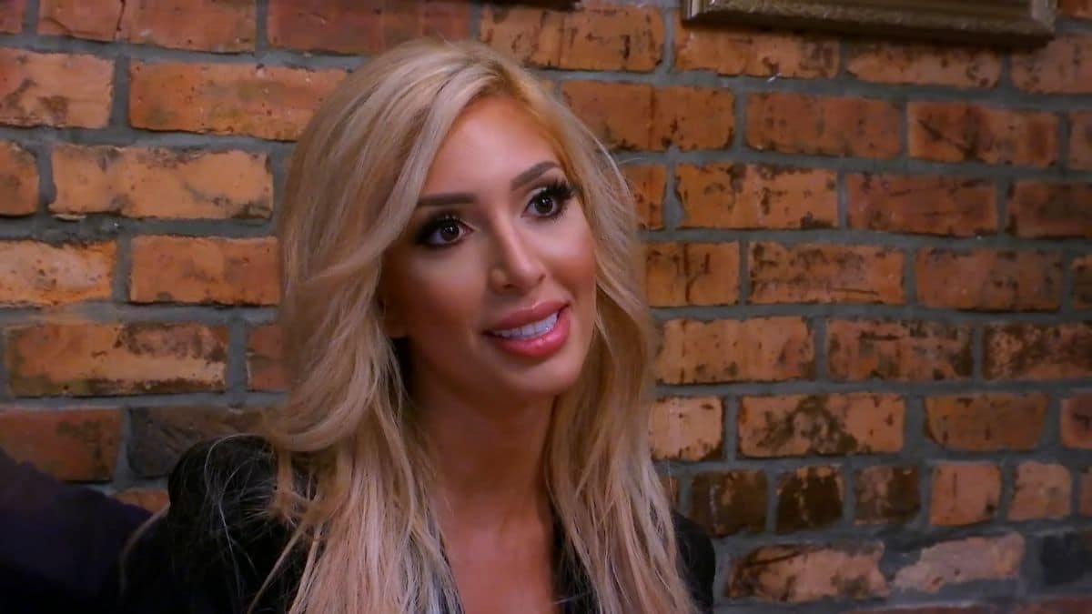 Teen Mom OG star Farrah Abraham shares message with her followers prior to her trauma treatment center check in.