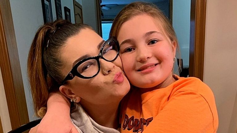 Amber Portwood of Teen Mom OG and her daughter Leah Shirley