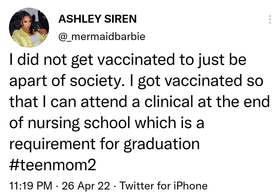 ashley jones tweets to her followers explaining why she got vaccinated against covid-19