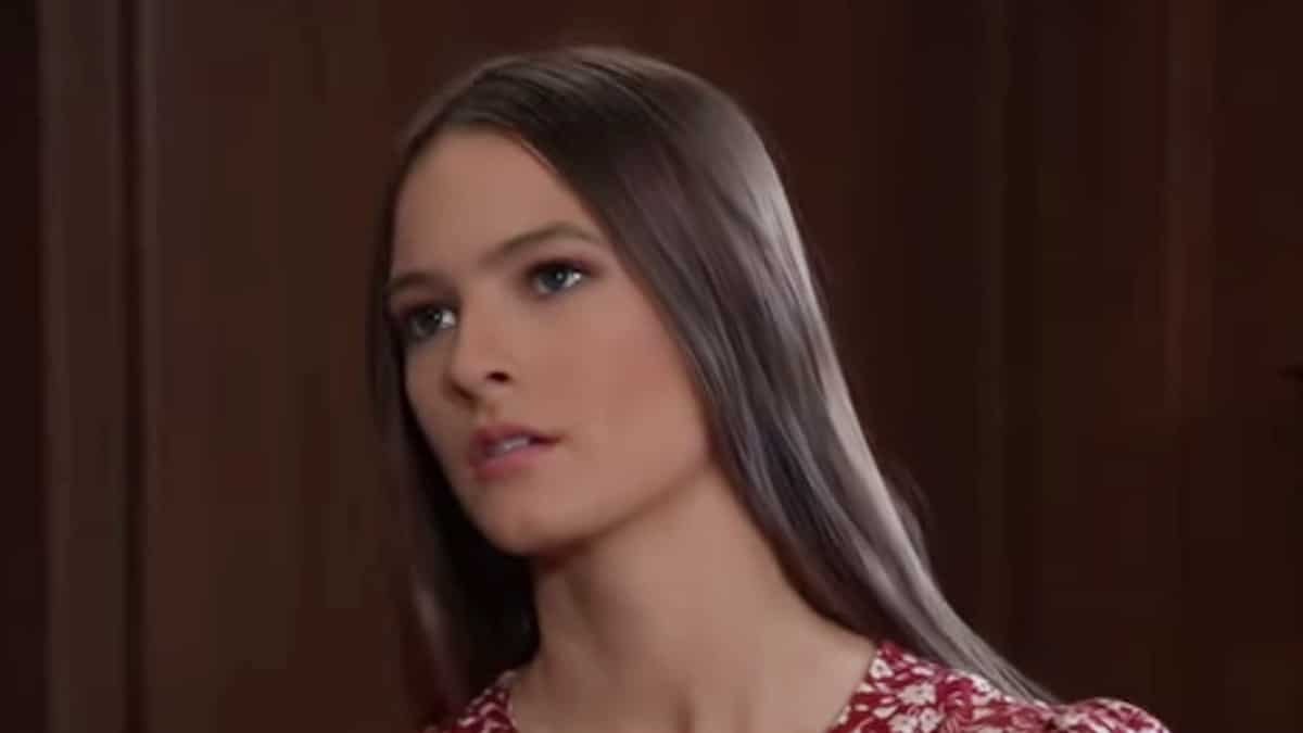 Avery Pohl as Esme on General Hospital.