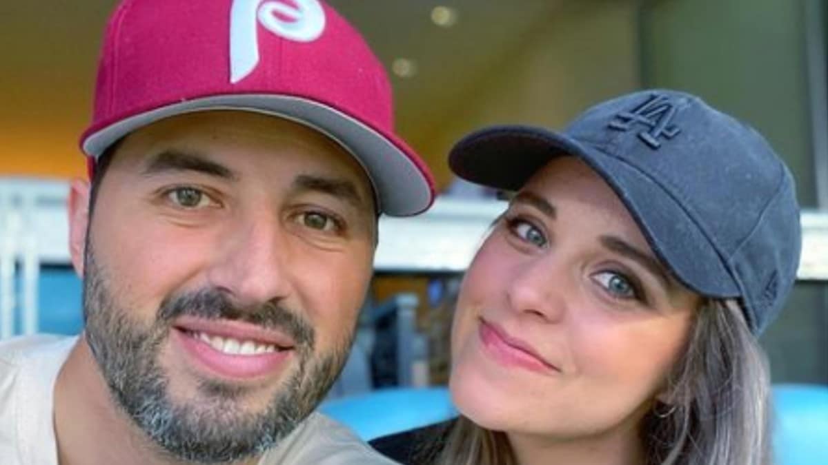Jeremy and Jinger Vuolo at a ball game.