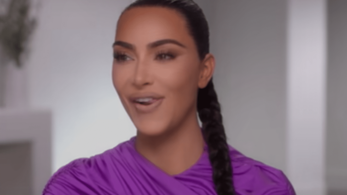 Kim Kardashian has a new cry face surfacing the web after her sex tape drama.