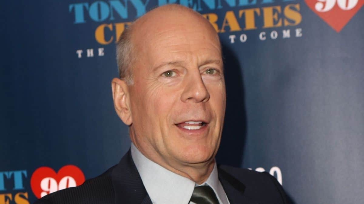 Bruce Willis arriving at the Tony Bennett Celebrates 90: The Best Is Yet To Come