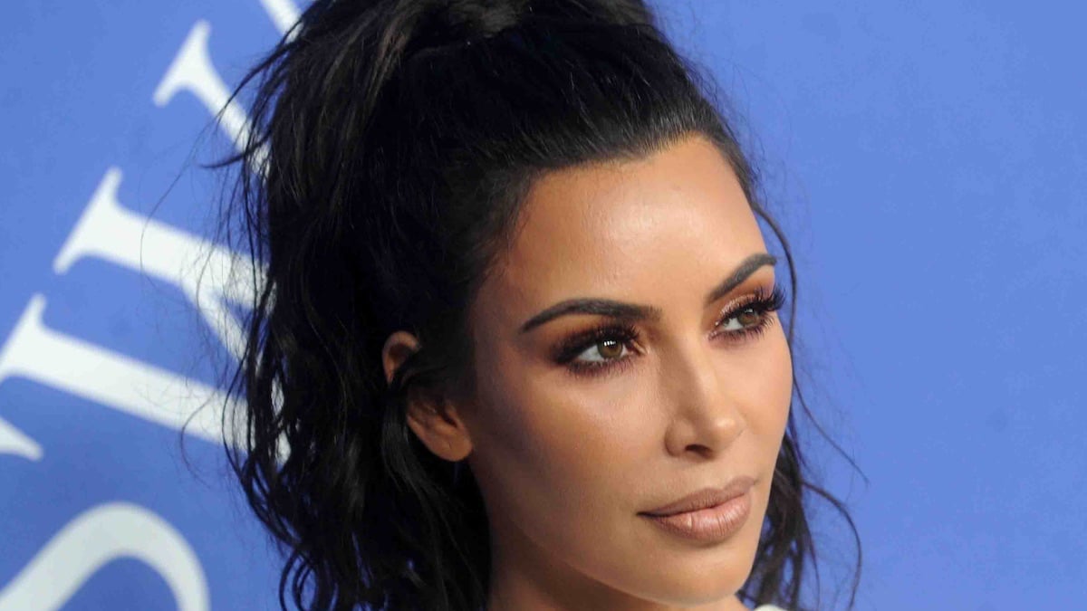 Kim Kardashian admits to photoshop.