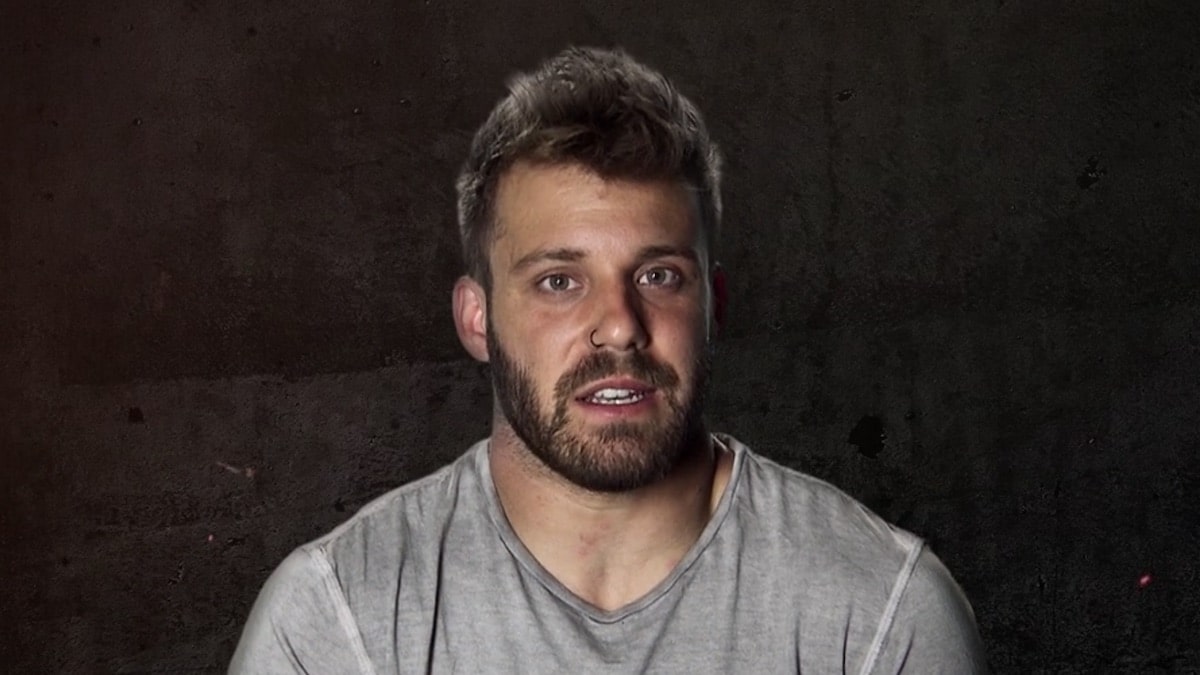 paulie calafiore during the challenge war of the worlds season