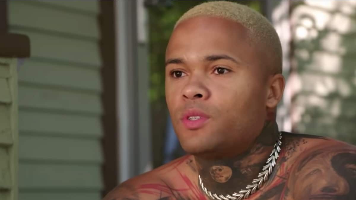 90 Day Fiance star Jibri Bell earns $28,000 from auctioning off his ripped pants.