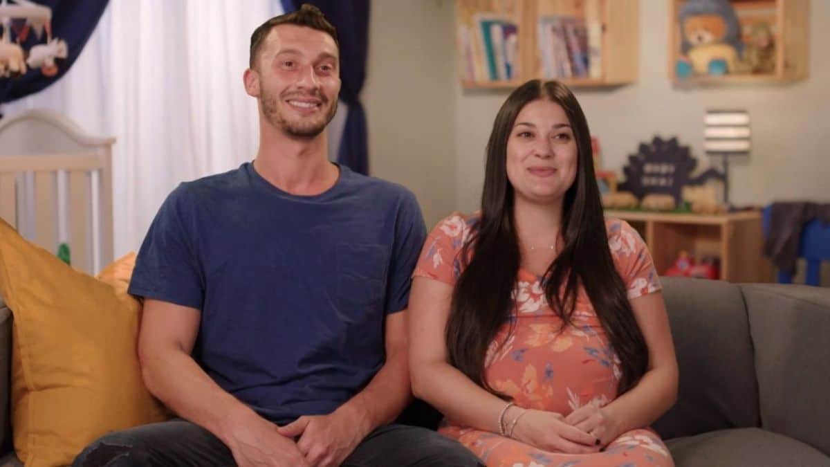90 Day Fiance: Loren Brovarnik says she and husband Alexei received’t discover out the intercourse of their third child
