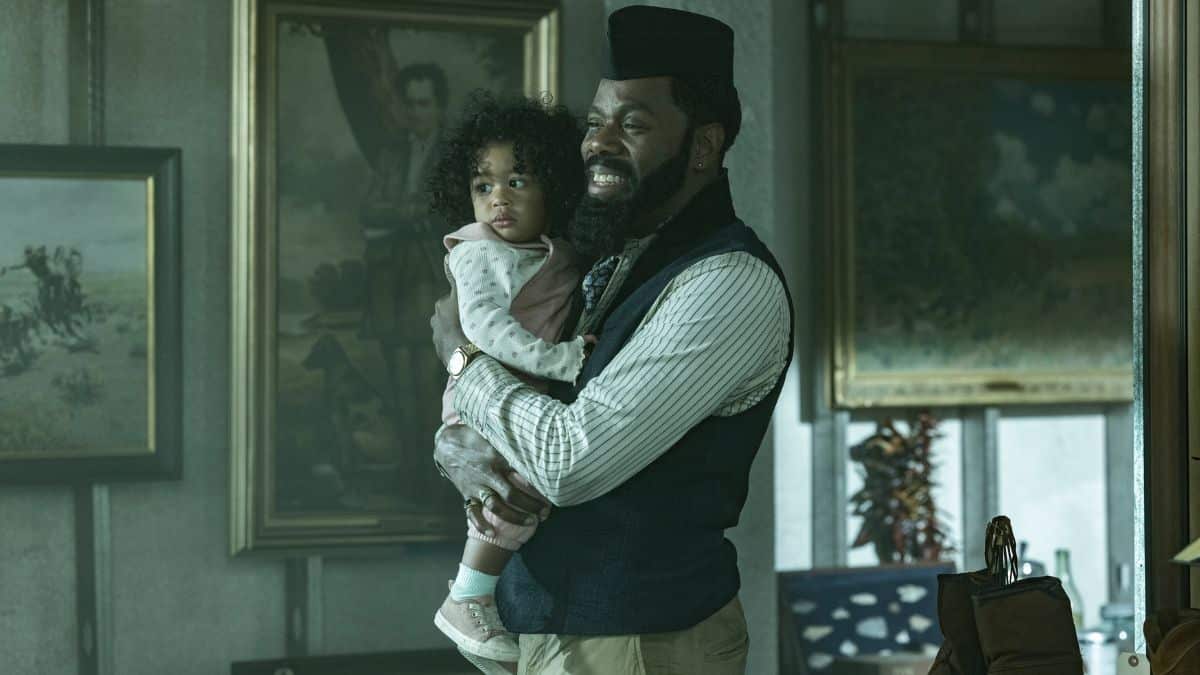 Avaya White as Baby Mo and Colman Domingo as Victor Strand, as seen in Episode 7 of AMC's Fear the Walking Dead Season 7