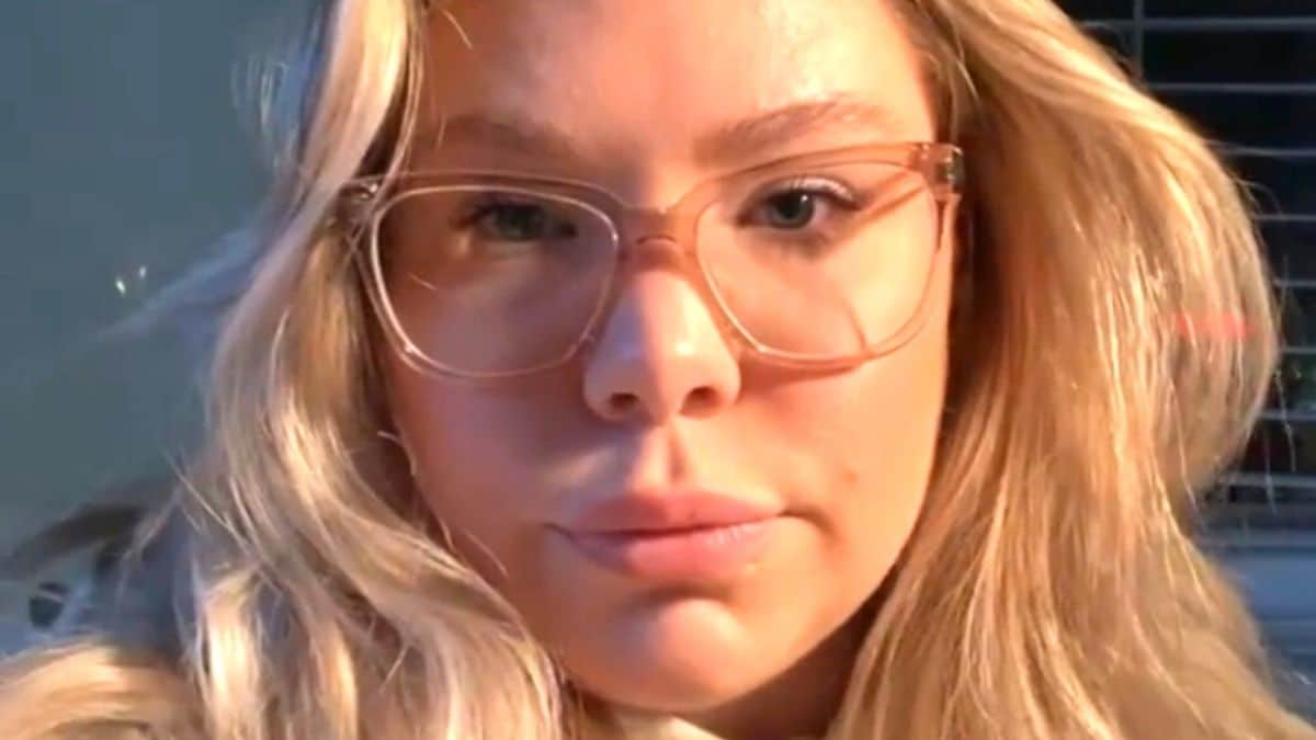 Teen Mother 2: Kail Lowry soft-launches boyfriend in new pic